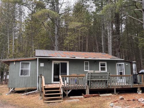 North Algona Wilberforce Otro | The Shady Pine at New Frontiers Retreat