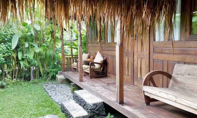 Kedewatan Cama Y Desayuno | The Shala Bali
