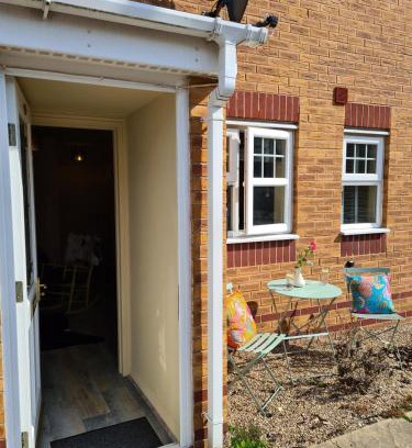 Rugeley Apartamento | The Shambles by Spires Accommodation A Boho styled place to stay just 3 miles from Birches Valley visitors Centre Cannock Chase