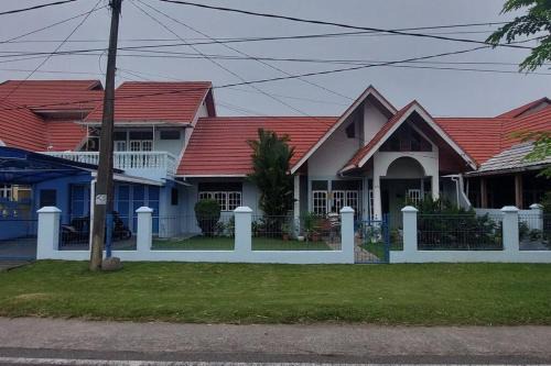 Padang Casa | The Sharpe's Place