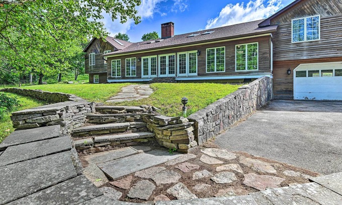 Richfield Springs Casa | 'The Sheep House' ~ 11 Mi to Cooperstown!