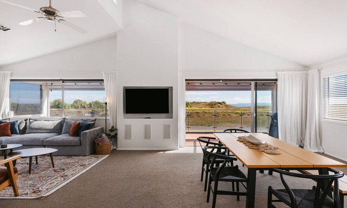 Papamoa Beach Casa | The Shore Break ~ Papamoa Beach ~ Beyonder Holiday Homes