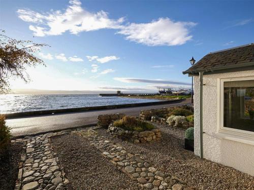 Fortrose Casa | The Shore