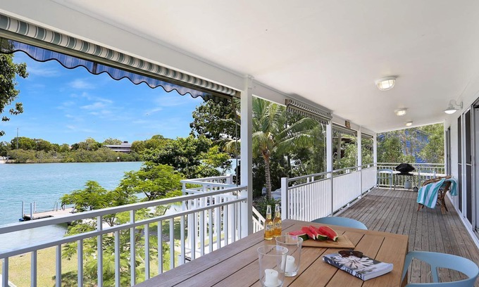 Noosa North Shore Casa | Frente al mar y completamente renovado, te encantarán las actividades de North Shore