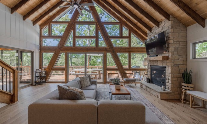 Innsbrook Chalet De Esquí | The Sibling Revelry Chalet by Innsbrook Vacations!