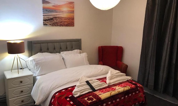 Sheffield Casa | The Skipton Villa - The Red