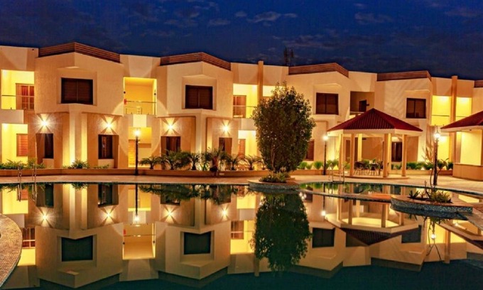 Baradia Hotel | The Sky Imperial Bapu’s Resort