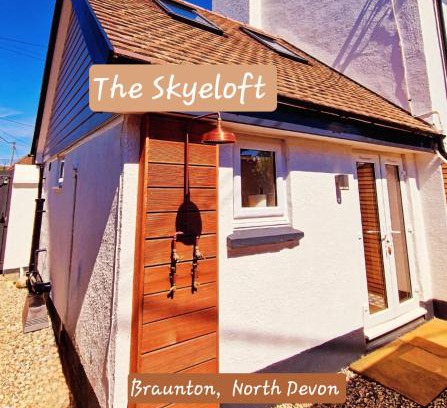 Braunton Casa | The Skyeloft
