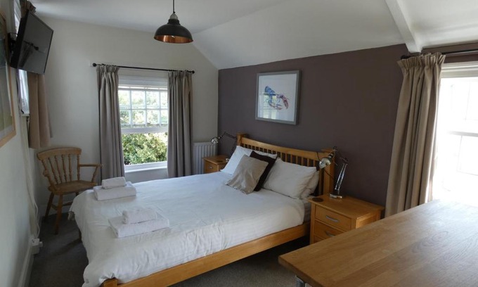 Bantham Cama Y Desayuno | The Sloop Inn