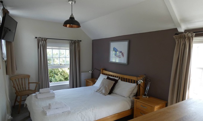 Bantham Cama Y Desayuno | The Sloop Inn