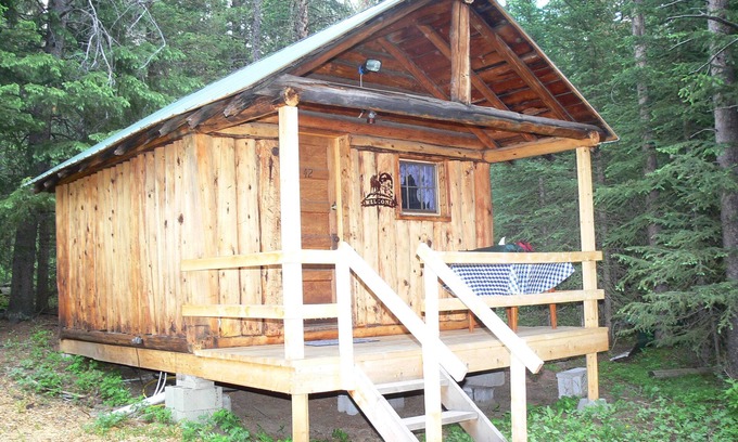 Cooke City-Silver Gate Cabina | Wolf Crossing - Cabina