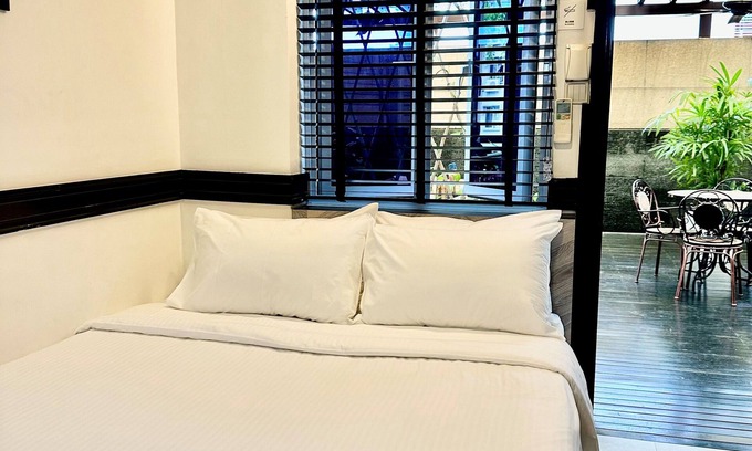 East Coast Hotel | The Snooze Hotel Marine Parade