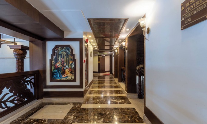 The Mall Road Complejo | The Solitaire Resort by Lawrence Hotels