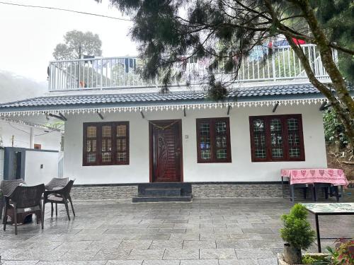 Suryanelli Casa | The soul view homestay