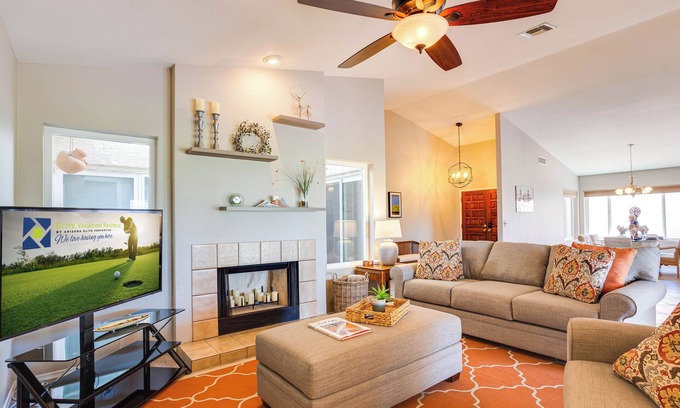 Cottonwood Casa | The Sound of Silence! Sun Lakes 40yrs+ Amenities!