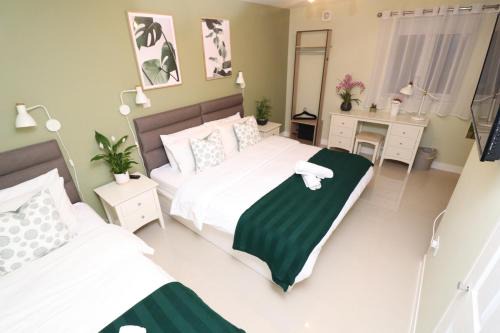 Bracknell Casa | The Spinney