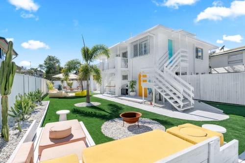 Urangan Casa | The Springs Villa 1
