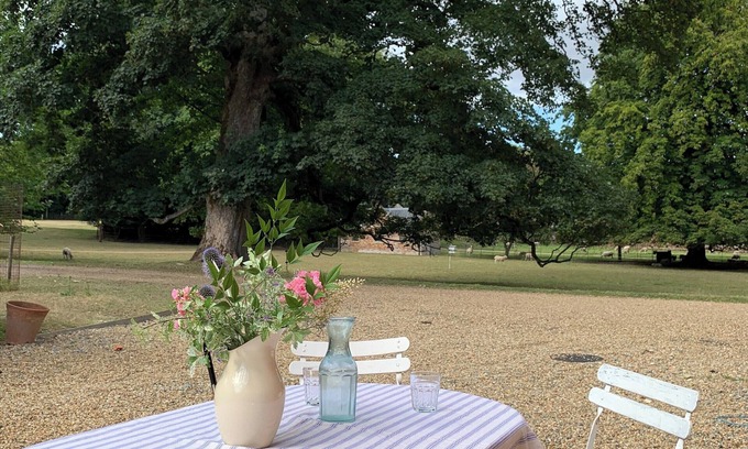 Woolage Green Cabaña | The Stable was renovated in 2020 to enhance your stay in the Canterbury area.