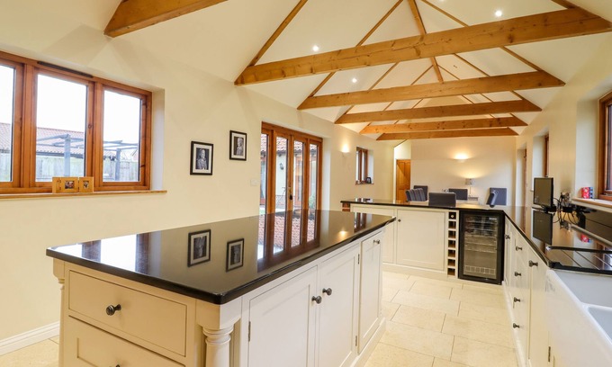 Diss Cabaña | The Stables at Hall Barn