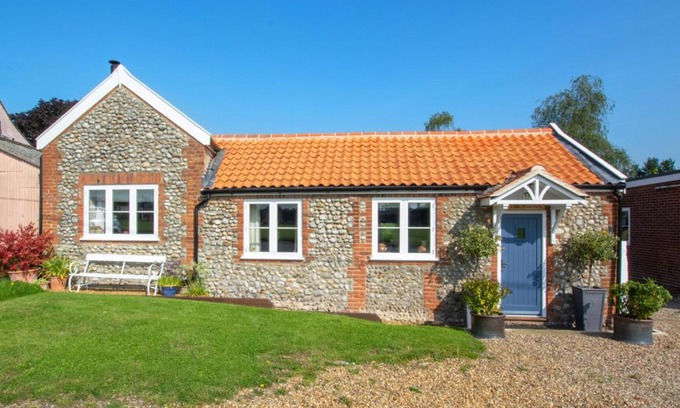 Aldborough Casa | The Stables
