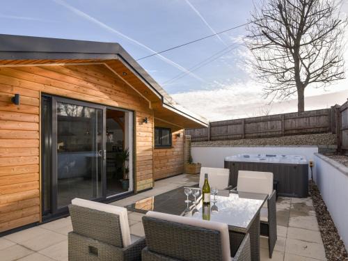 Axminster Casa | The Stables Merrydown
