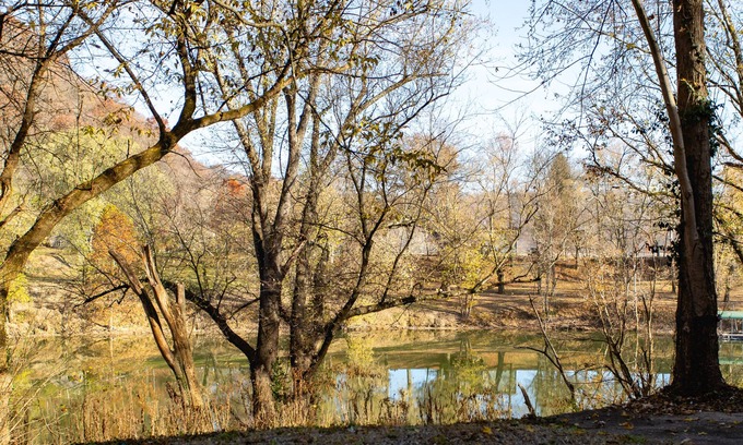 Frankfort Casa | The Stagg House on the Ky River