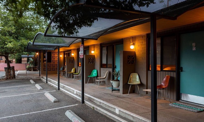 Uptown Sedona Hotel | The Star Motel