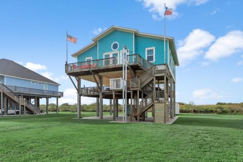 Crystal Beach Casa | The Star-Spangled Cottage