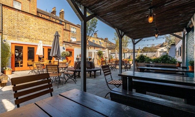Lee Green Hotel | The Station Hotel