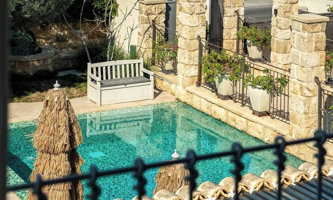 Caesarea Casa | The Stone-age Palace by Sea N' Rent