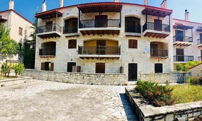 Karpenisi Casa | The Stone House (Gorianades)