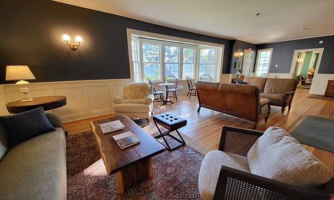 Stowe Area Hotel | The Stowe Village Inn