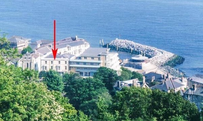 Ventnor Cabaña | The Studio
