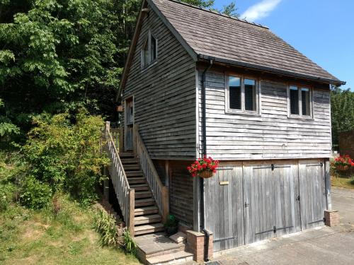 Crickhowell Casa | The Studio, Upper House Farm, Crickhowell.