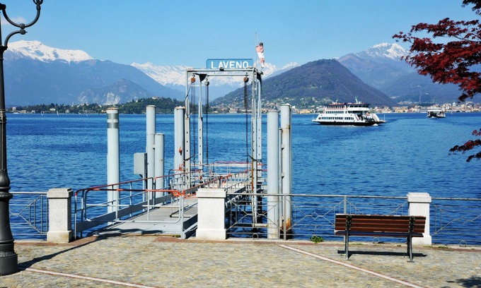 Cerro Apartamento | The Stylish Flat Lake Maggiore, Laveno Mombello, Italy