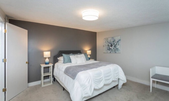 Harrisonburg Apartamento | The Sugar Maple - Suite
