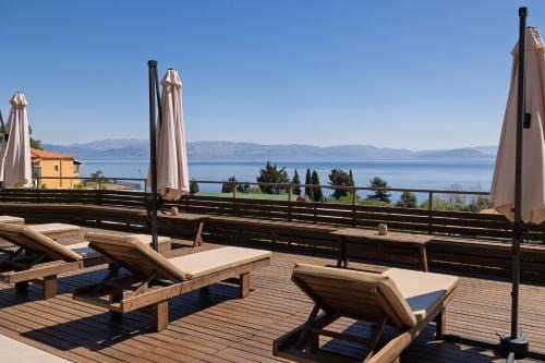 Dafnata Casa | The Summit Escape House