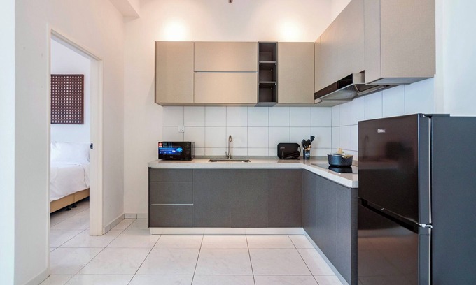 Kampung Sungai Nibong Apartamento | The Sun by Stellar ALV