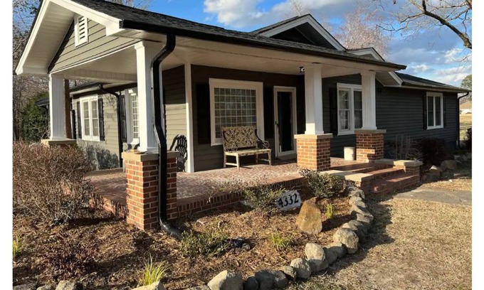 Creedmoor Casa | The Sunflower