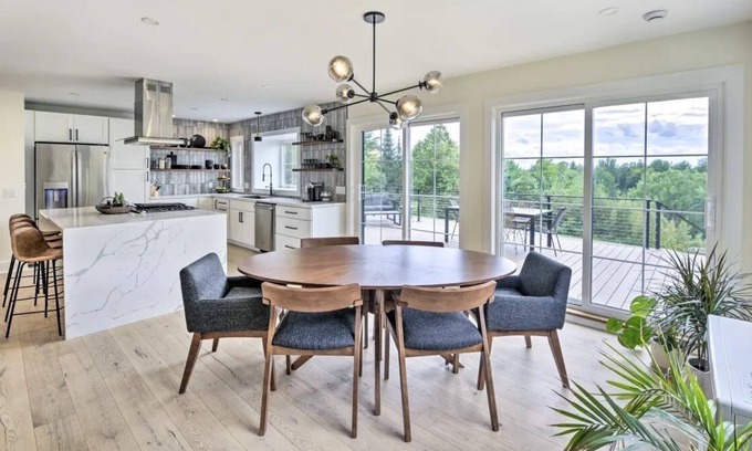 Greensboro Bend Casa | The Sunset Mountain House, in Greensboro Bend