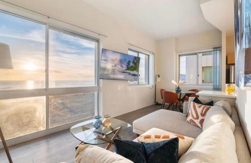 Downtown Apartamento | The Sunstone - Full Oceanview Right On The Sand