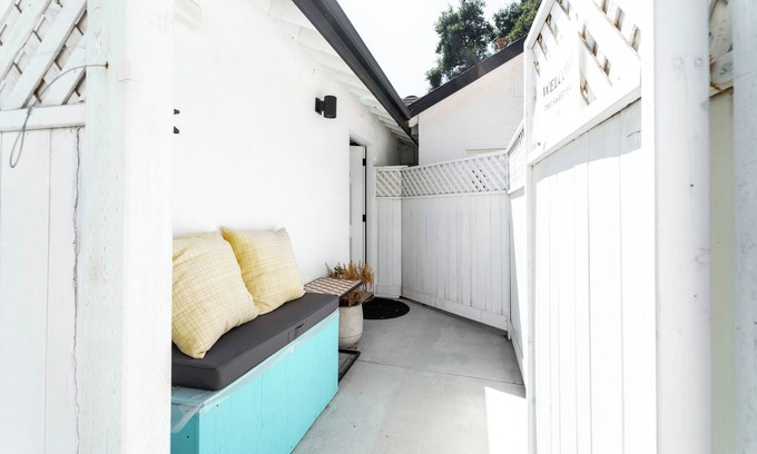 Meiners Oaks Apartamento | 'The Sweet Pad' - Cozy Studio with WiFi and AC in lovely Ojai