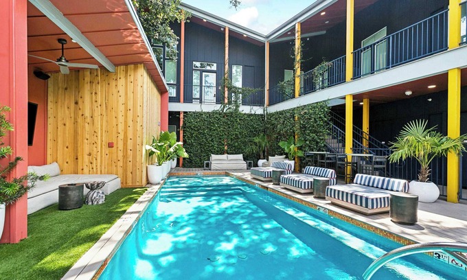 Faubourg Lafayette Hotel | The Syd | Swamp to City | Heated Pool & Oasis