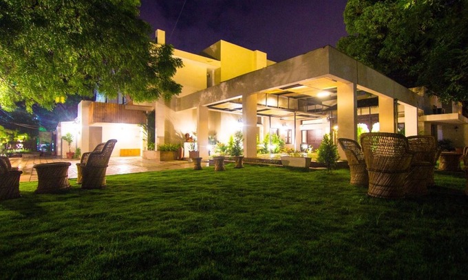 Bhopal Cama Y Desayuno | The Ten Suites