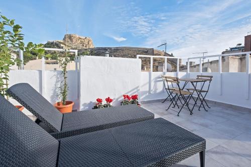 San Anton Apartamento | The terrace of Santa Barbara