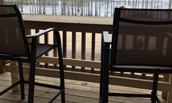 Karnack Cabina | The Texas Rig - Cabin on Caddo Lake