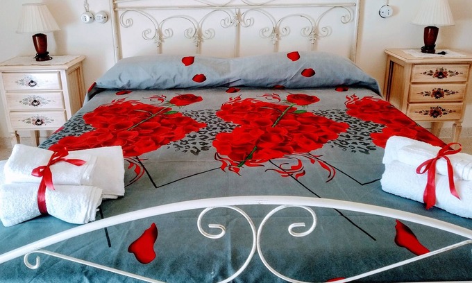 Felline Casa | The Three Times in Stella - Salento