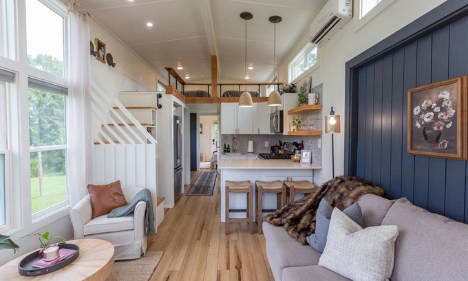 Campobello Casa | The Tiny House at Uproot Farms - A Unique Experience
