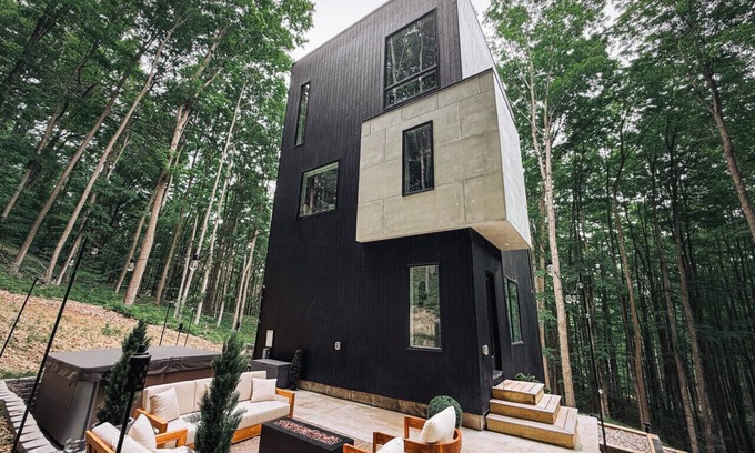 Bellaire Apartamento | The Tower at Glacial Hills