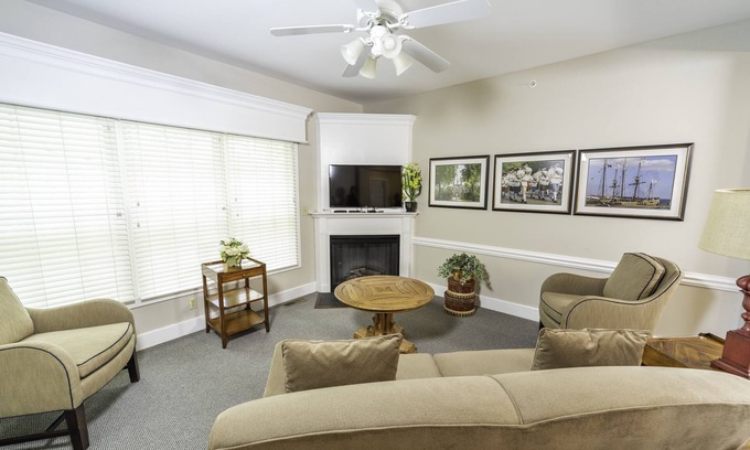 Lackey Complejo | The Townes en King's Creek Plantation ... ¡4 habitaciones, 2 terrazas solares y más!